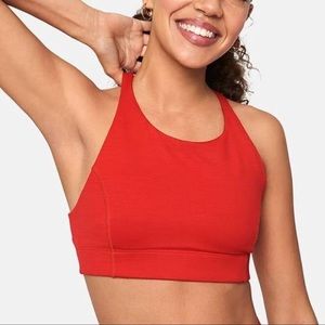 Outdoor Voices Key Hole Bra in Scarlet